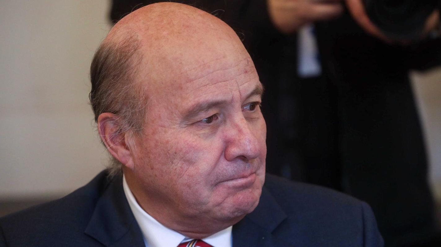 "Hoy nadie consume parafina": Las declaraciones del ministro Quiroz tras fuerte alza del combustible