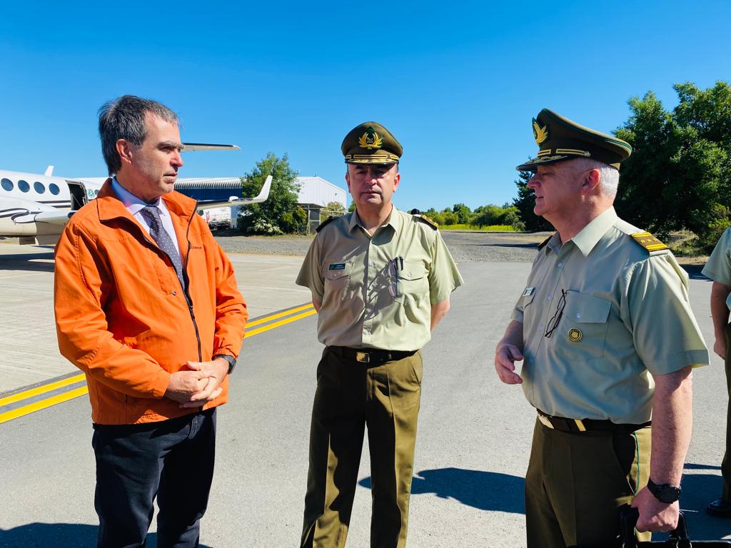 Carabineros y Corma dan a conocer la "Alerta y Despliegue Climático Preventivo" para prevenir incendios forestales