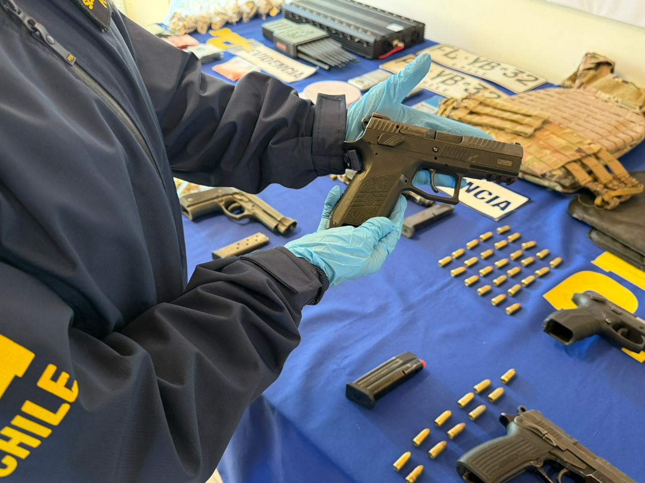 PDI Detuvo a 25 personas de Los Ángeles, Nacimiento, Negrete, Angol y Renaico por tráfico de drogas y posesión de armas de fuego