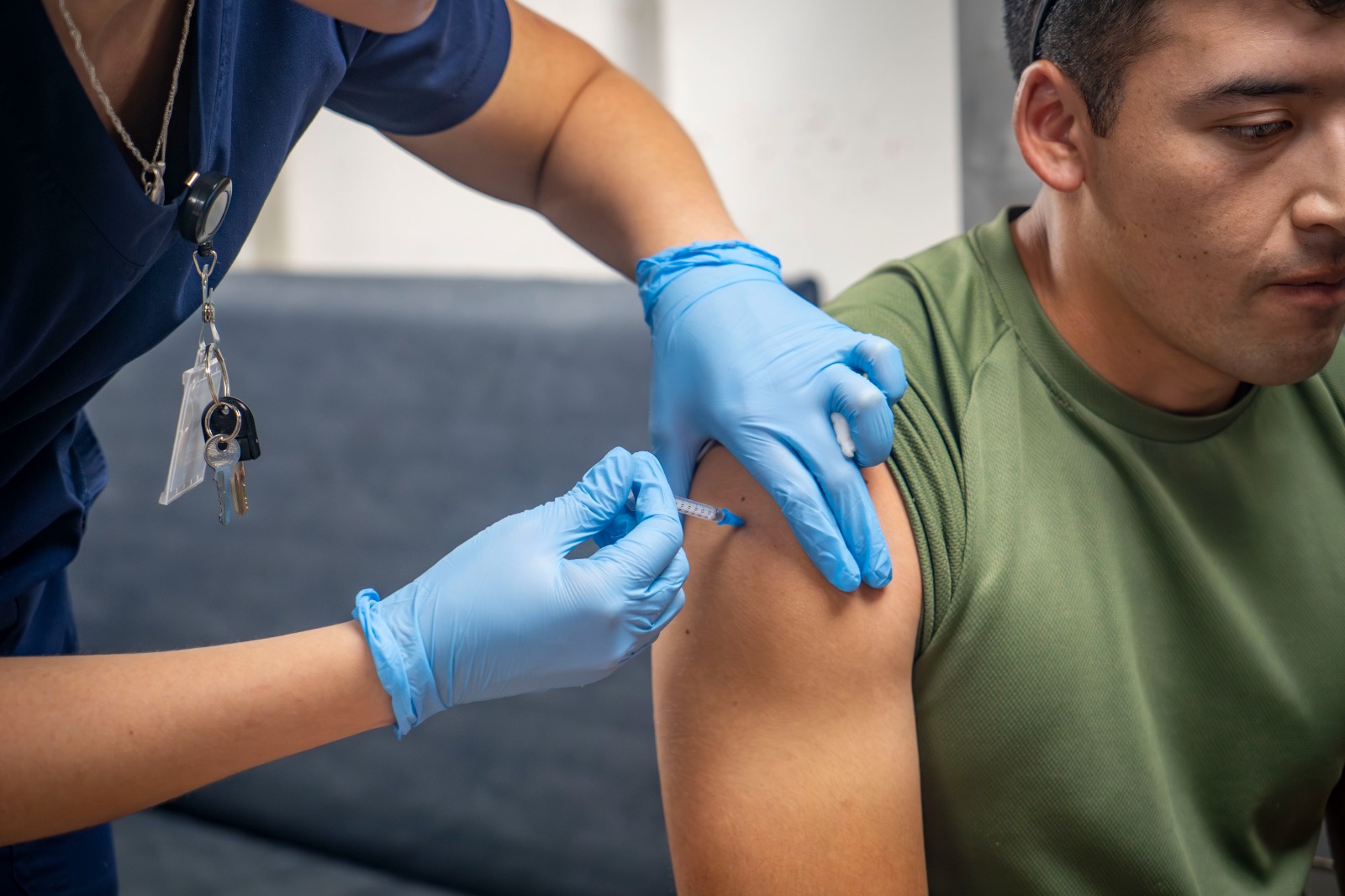 306 intervenciones en salud y más de 2 mil 900 vacunas extramurales registra autoridad sanitaria en comunas afectadas por incendios forestales