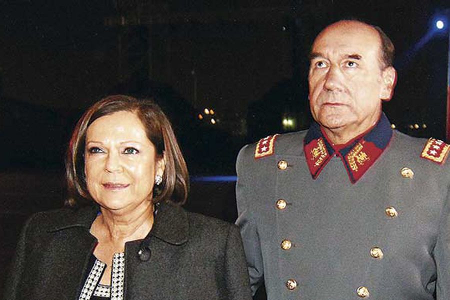 Suprema confirma absolución del general (R) Juan Miguel Fuente-Alba y su esposa en causa por lavado de activos
