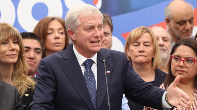 Chile Vamos ya comienza a preparar nombres para un posible gobierno de José Antonio Kast