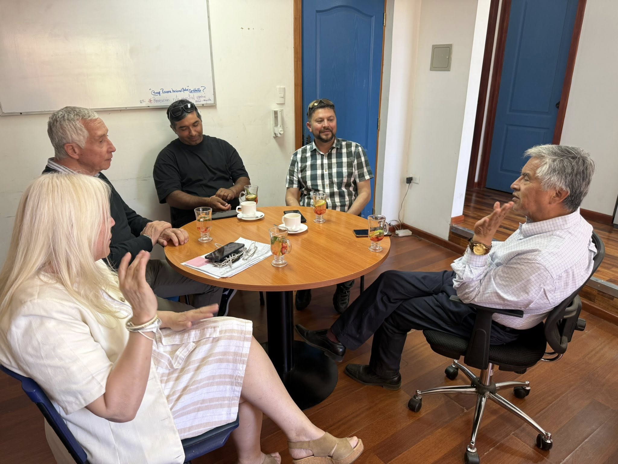 Alto Biobío avanza con alianza turística: Municipio sostiene primera reunión con el Club Entre Ríos Fly Fishing