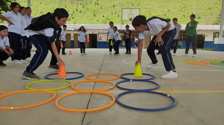 Ley de 60 minutos de actividad física en colegios: Biobío se prepara para implementación