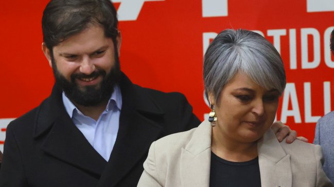 RN ofició a Contraloría por "falta de prescindencia" del Presidente por apoyo a Jara