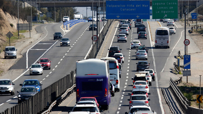Parlamentarios reaccionan con matices a plan del MOP para bajar peajes: "Debe traducirse en resultados concretos"  