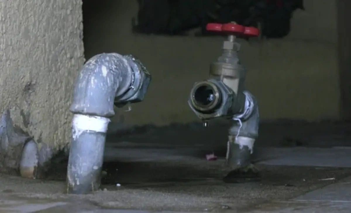 Rechazan proyecto que tipifica el robo y receptación de medidores de agua potable