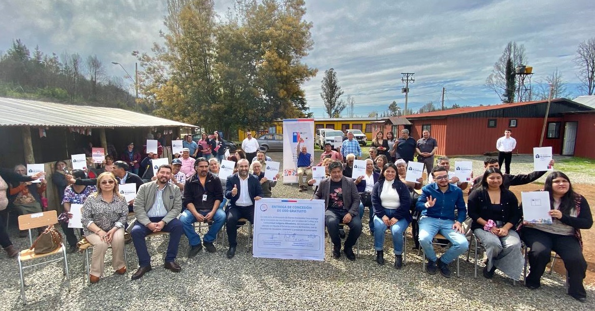 Bienes Nacionales Biobío entregó concesión de uso gratuito a Comunidad Indígena Alhuelemu de Mulchén para recuperación y resguardo de cementerio sagrado