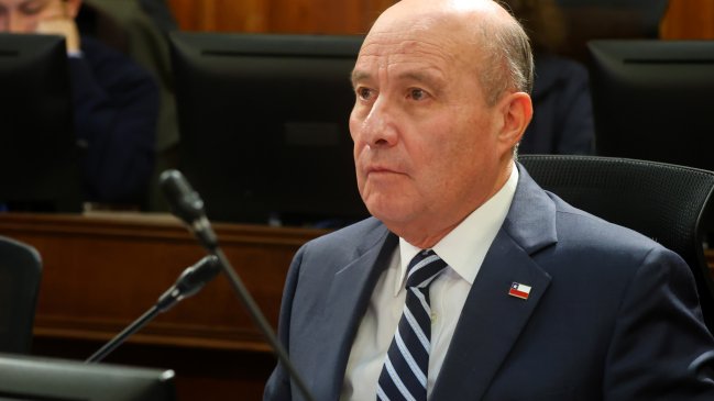 Quiroz defendió embargos a deudores del CAE y llamó a reprogramar: "Las deudas se pagan"