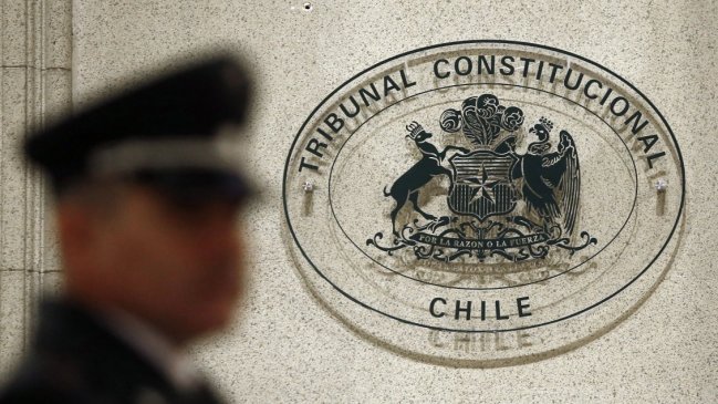Permisología: Requerimiento oficialista ante el TC abre flanco de críticas a Jara