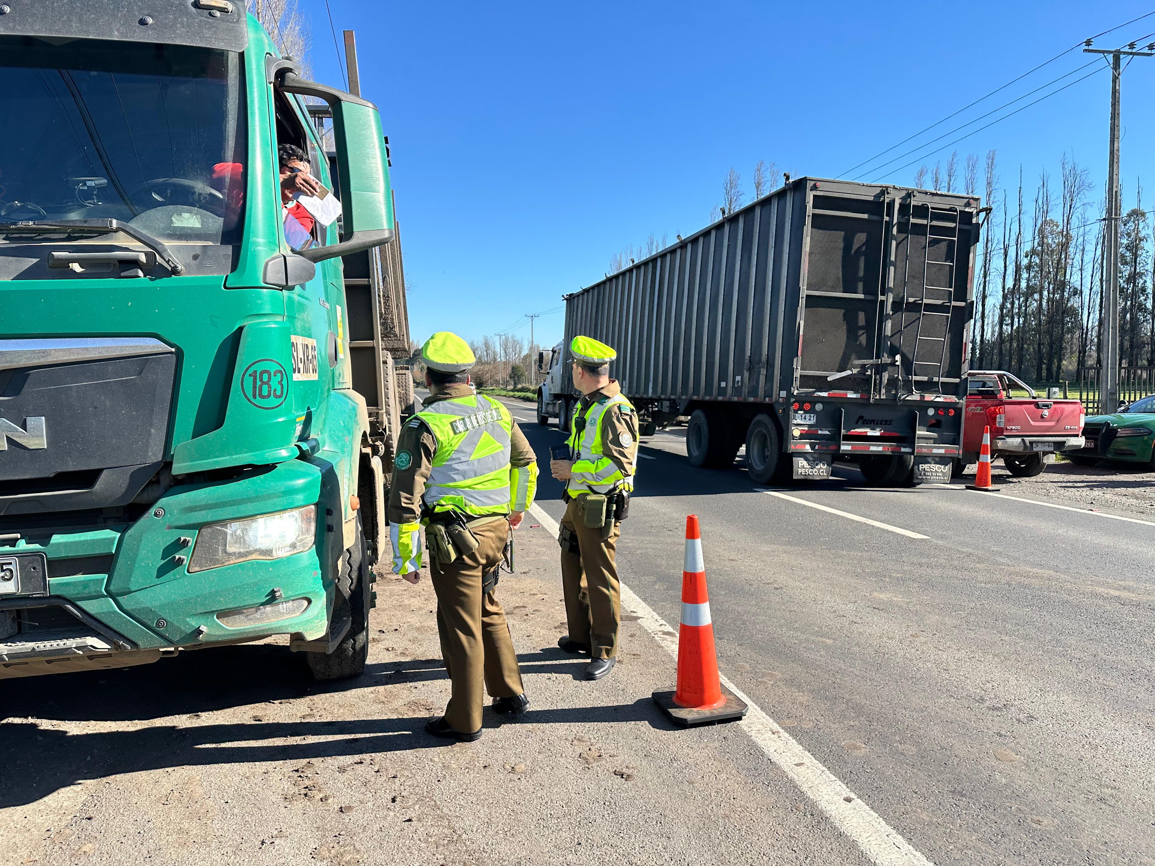Ministerio de Transportes y Carabineros refuerzan fiscalización en ruta entre Los Ángeles y Santa Bárbara