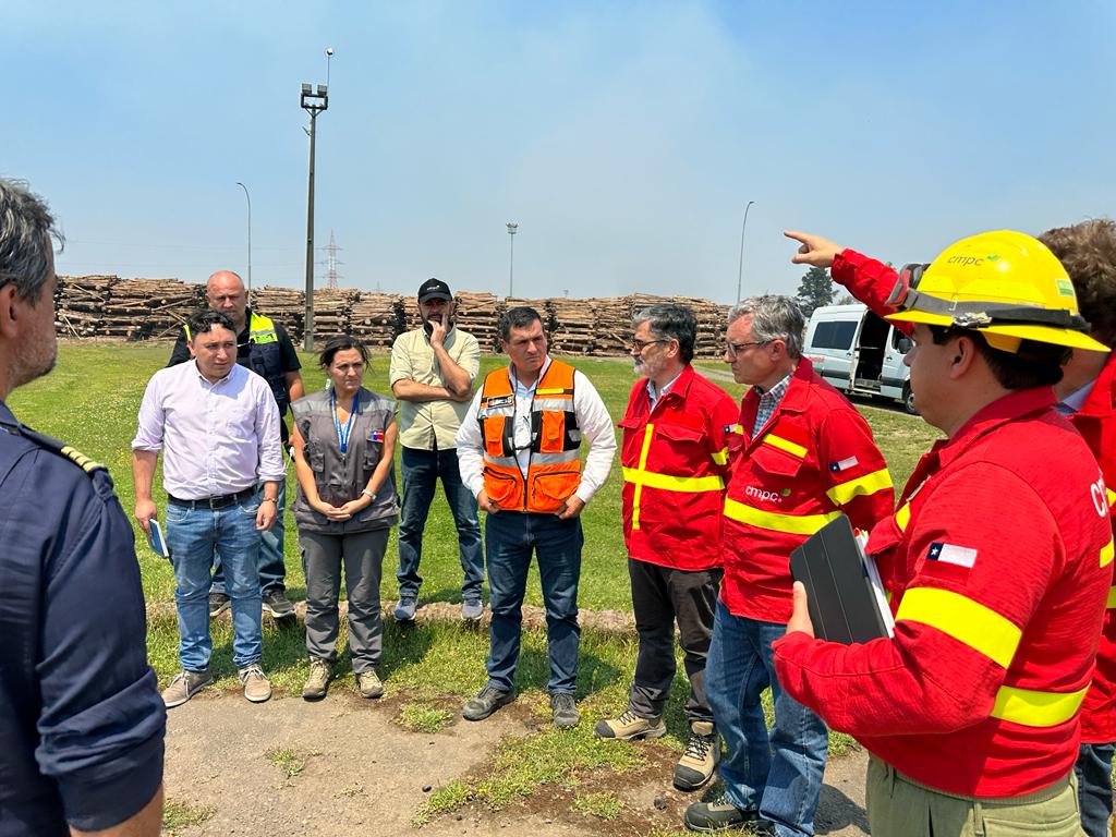 Tras donación de CMPC: Desafío Levantemos Chile logra llegar a la meta de campaña en ayuda a damnificados por incendios forestales