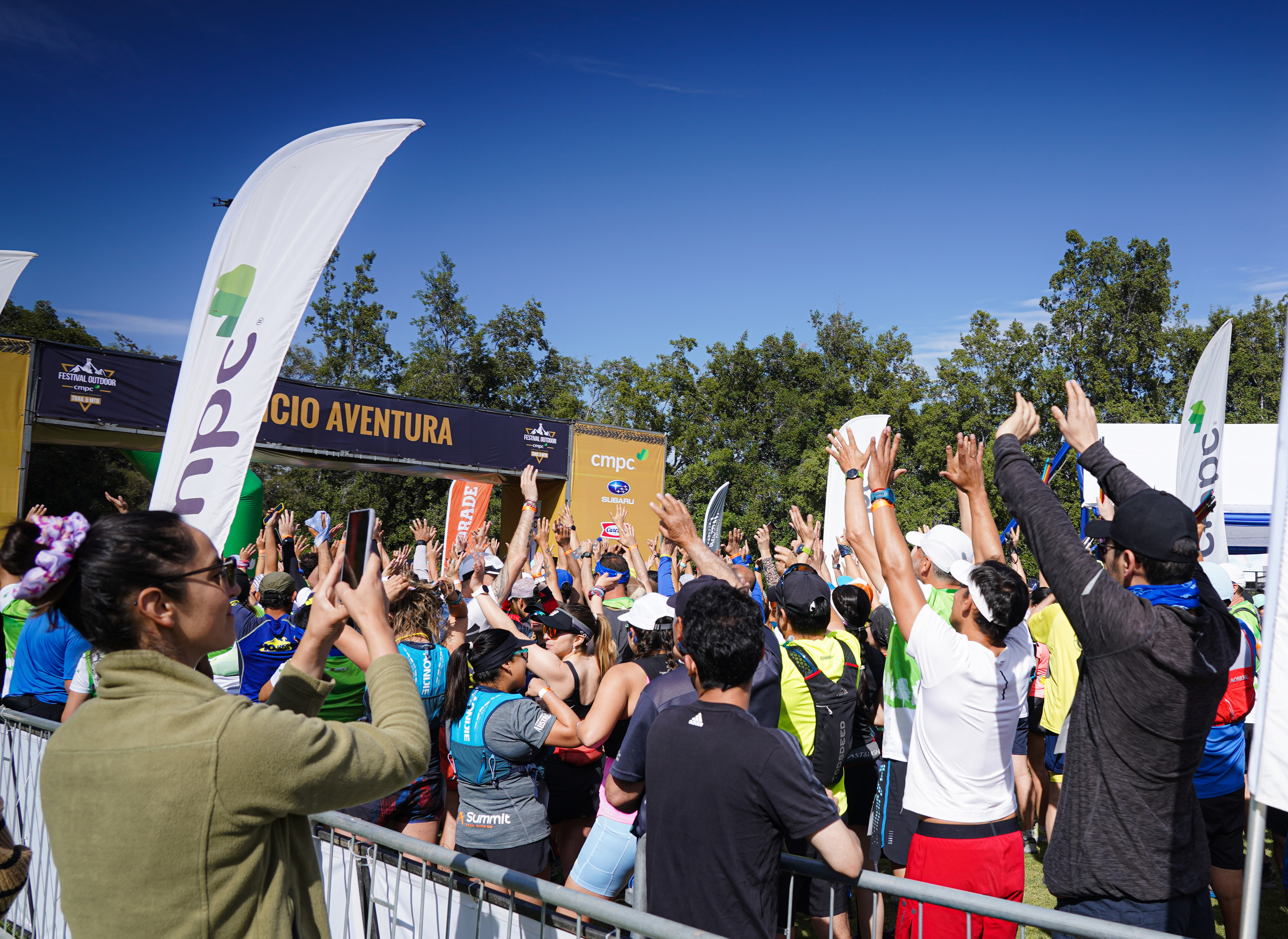 Angolinos arrasan en 10 categorías del Festival Outdoor CMPC UC en Santiago