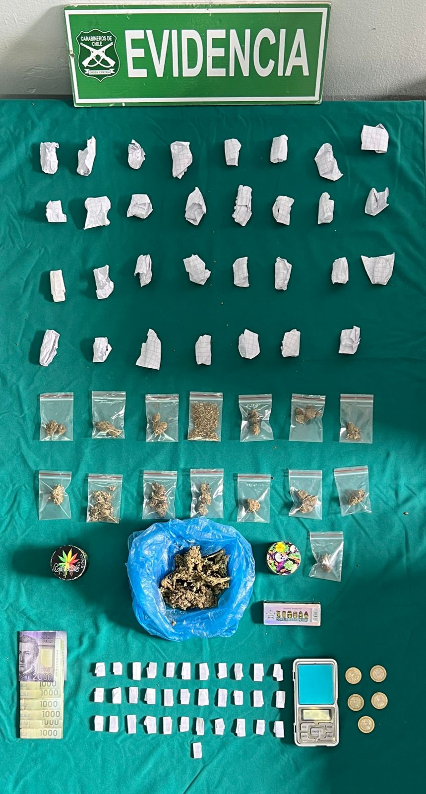 Sujeto es detenido por venta de drogas en plena Plaza de Armas de Los Ángeles