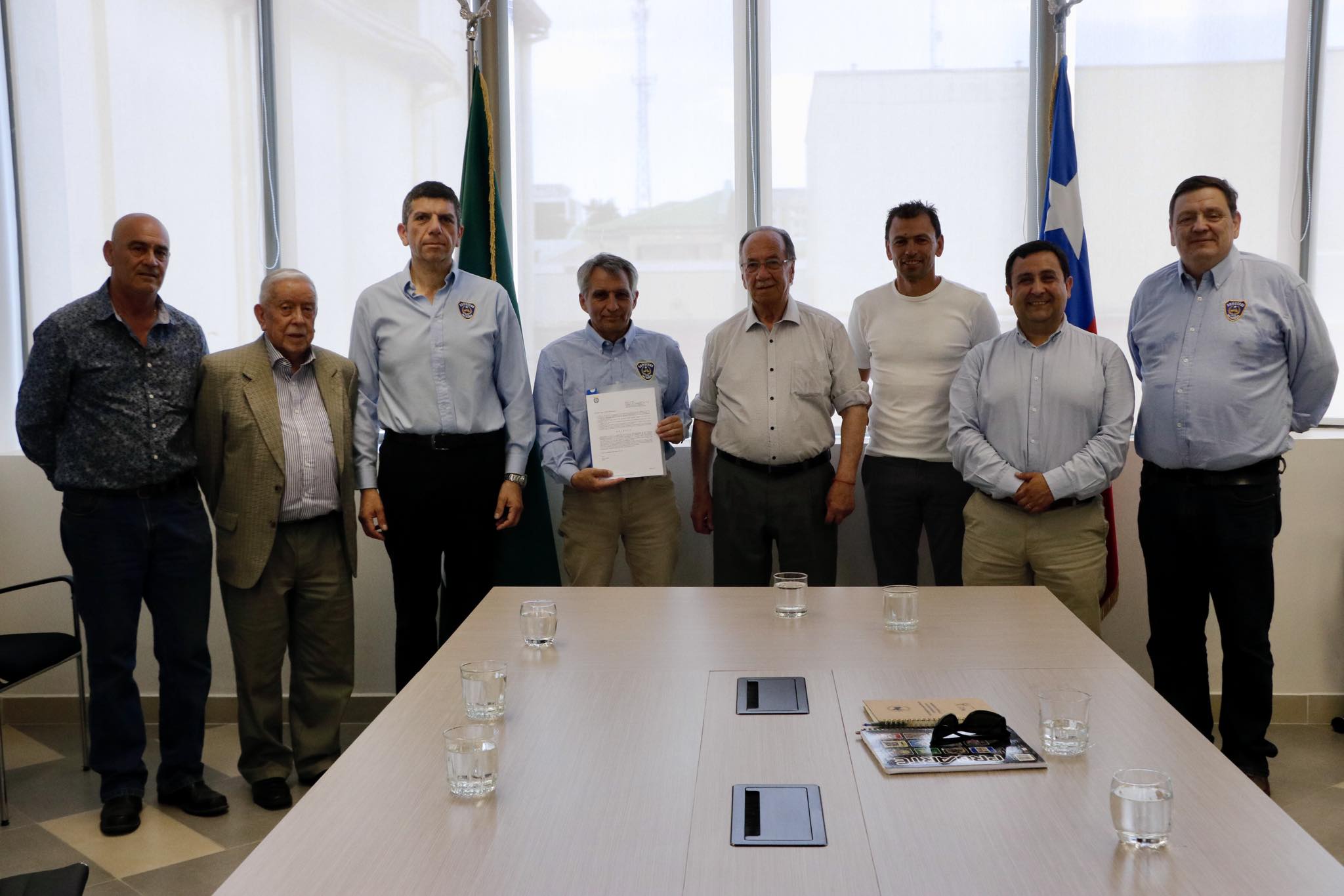 Primera Compañía de Bomberos recibe comodato de terreno para futuro cuartel de manos del Municipio 