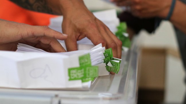 Avanza ley de partidos que busca erradicar las "pymes políticas"