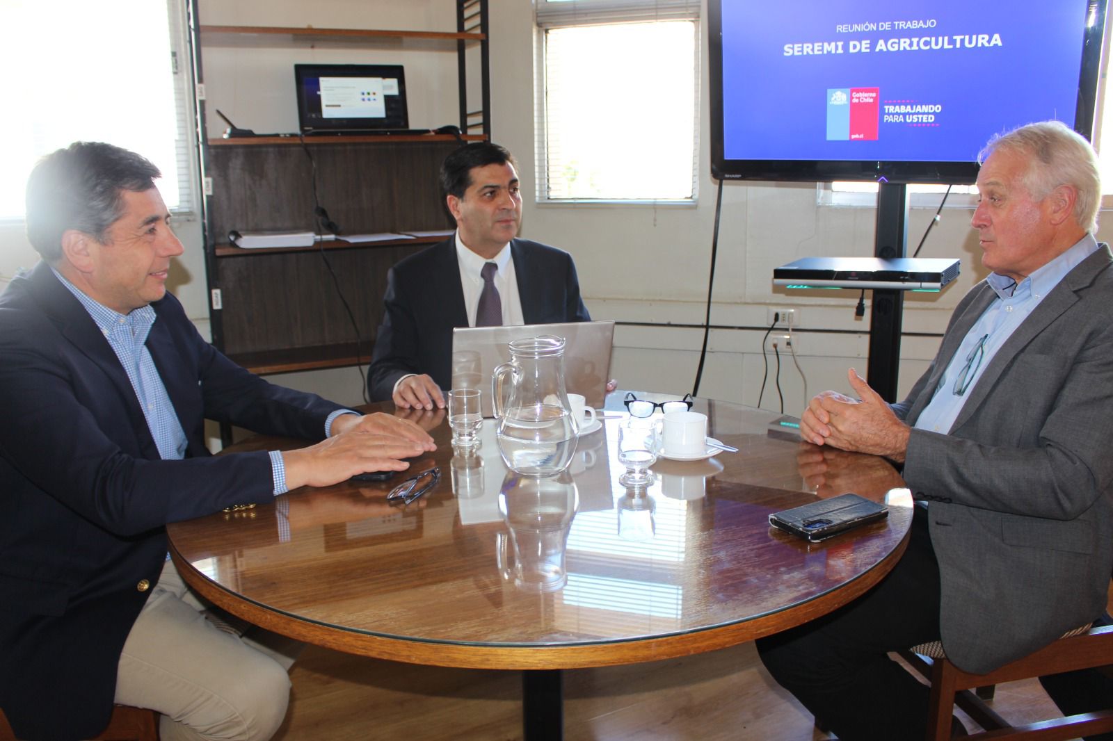Seremi de Agricultura se reúne con Socabio para abordar temas del agro regional