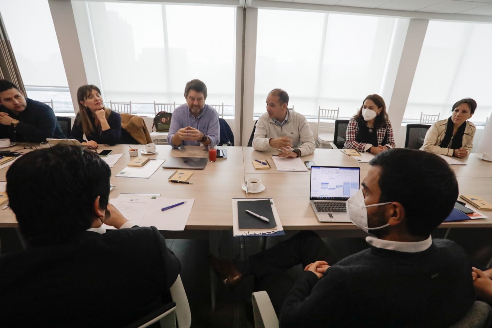 Gobiernos Metropolitano y del Biobío comparten experiencias y planes de trabajo