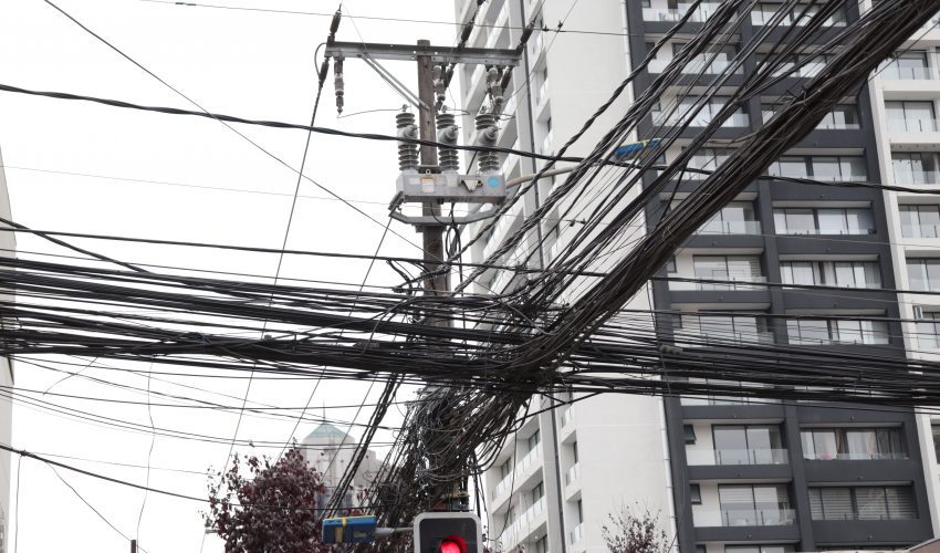 Gobierno da inicio al Plan Nacional de Ordenamiento y Retiro de Cables