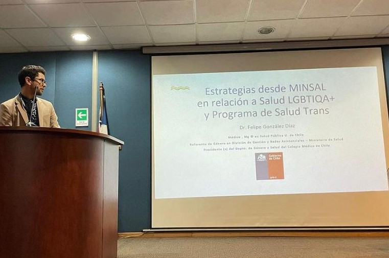 "Más de un centenar de funcionarios y funcionarias del Hospital Regional se capacitan en atención de salud en Comunidad LGBTIQA+”