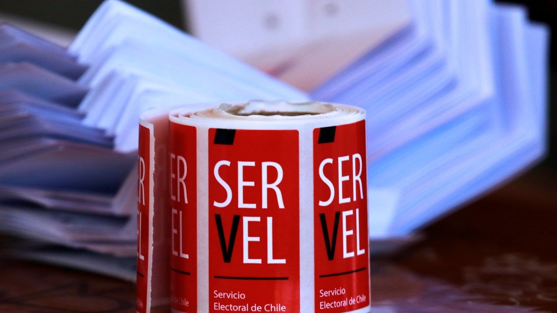 Servel publicó nómina de vocales de mesa para el plebiscito de salida: Revisa si fuiste seleccionado