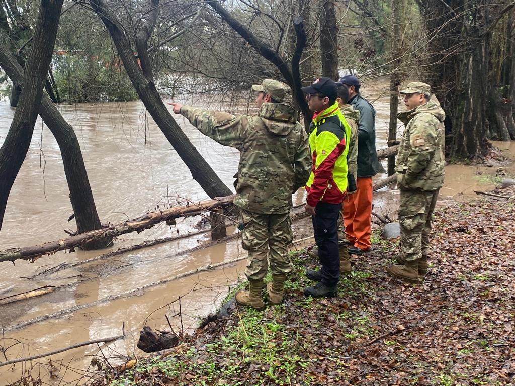 En alerta permanente: Destacamento de Montaña N°17 de Los Ángeles se despliega para enfrentar el intenso sistema frontal