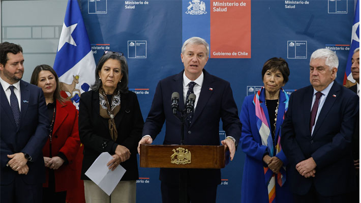 "Buenas noticias": Presidente Kast celebra convenio Minsal, Fonasa y Caja Los Andes para reducir lista de espera  