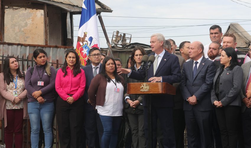 Oficialismo valora proyecto de reconstrucción y oposición cuestiona idea de reducción de impuestos