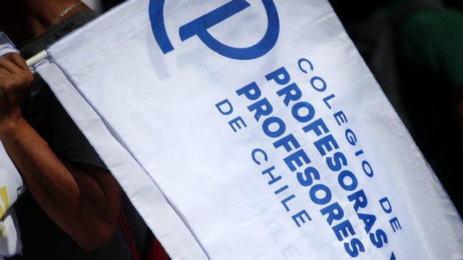 Colegio de Profesores realizará "paro nacional preventivo" este jueves