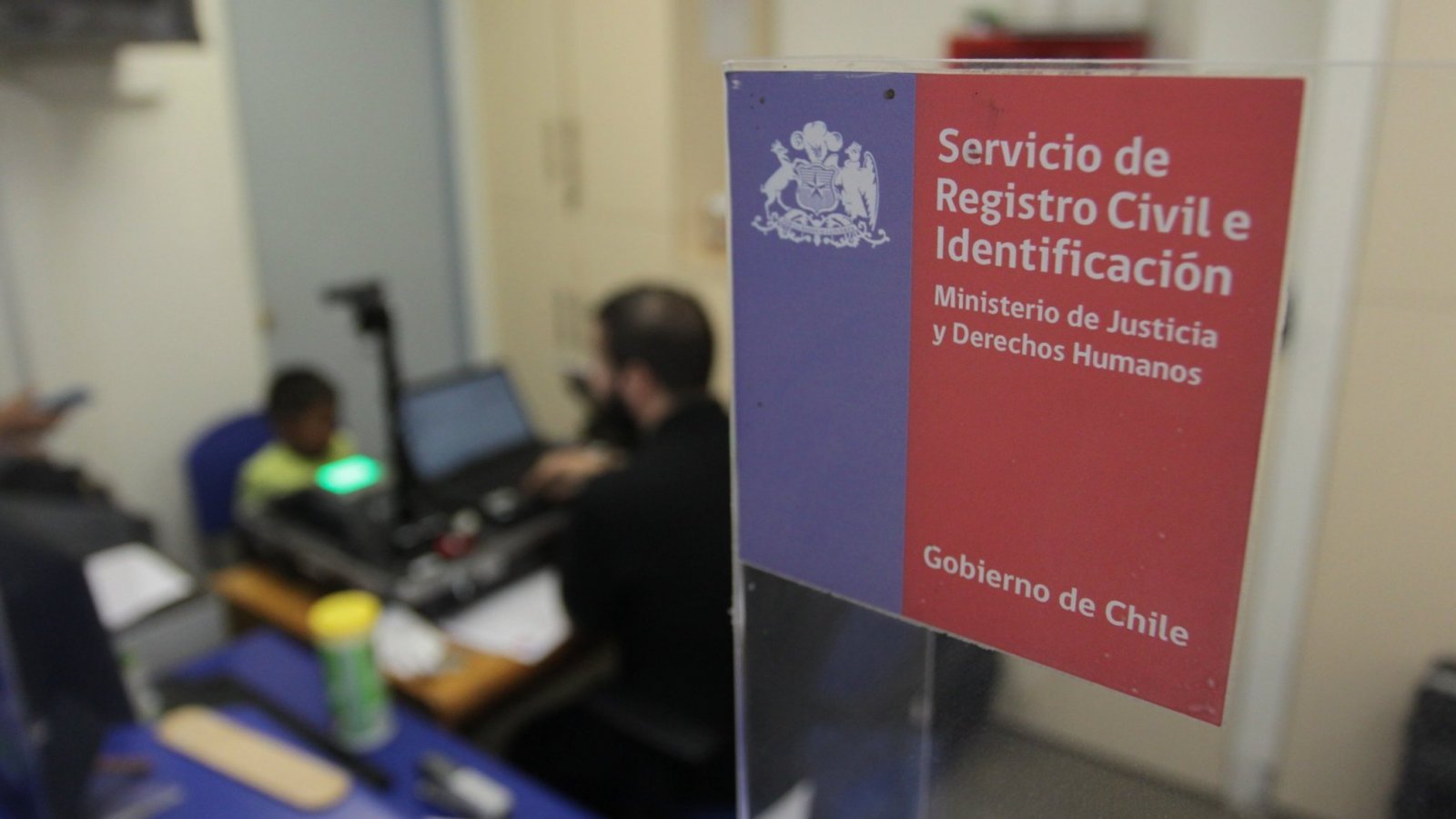 Nacimientos y matrimonios disminuyeron en junio de 2025