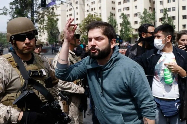 Cámara aprueba proyecto que acusa a "extrema izquierda" de "avalar" un intento de "golpe de Estado blando" contra Piñera 