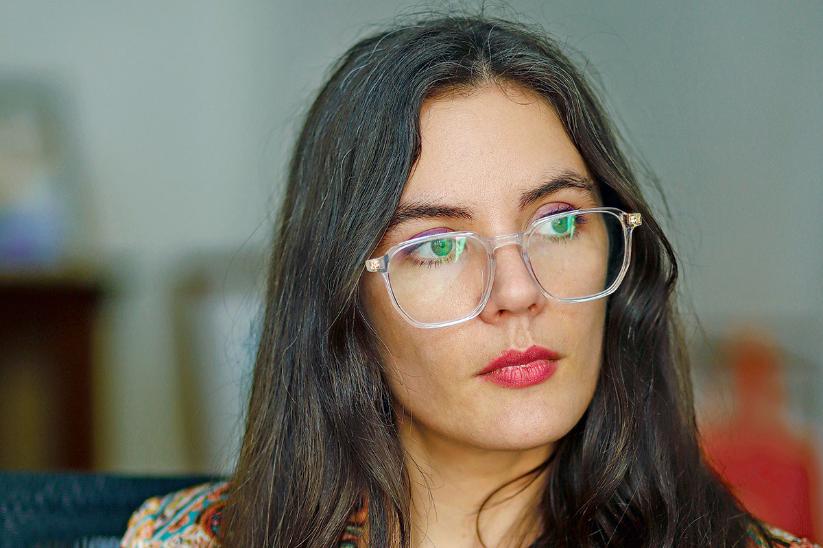 Sociedad de suegra y cuñados de Camila Vallejo facturó $1.209 millones a hospital público durante el gobierno de Boric