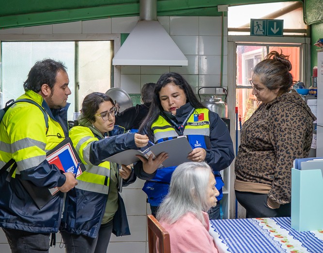 Despliegue de SEREMI de Salud da cuenta de 37 intervenciones en primeras horas del sistema frontal