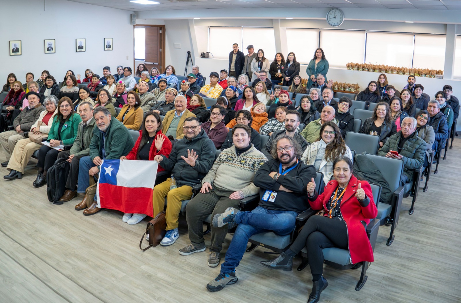 100 Líderes y Lideresas Comunitarias en Salud Conmemoran el Día del Dirigente Social 