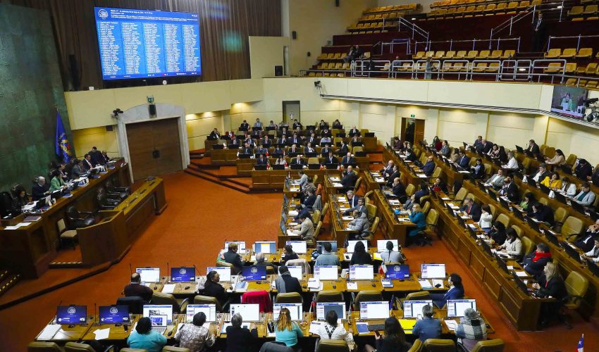 Los planes de congresistas no reelectos tras cesar funciones en el Parlamento el 11 de marzo