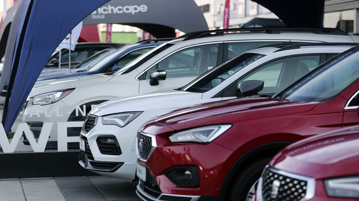 Problemas en plataforma de Tesorería estaría impidiendo la venta de miles de autos nuevos en Chile  