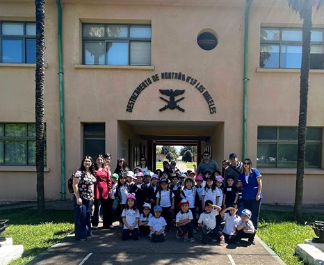 Pequeños visitantes conocen a nuestros montañeses: Colegio San Gabriel vive una inolvidable jornada en el Destacamento N.° 17 “Los Ángeles”