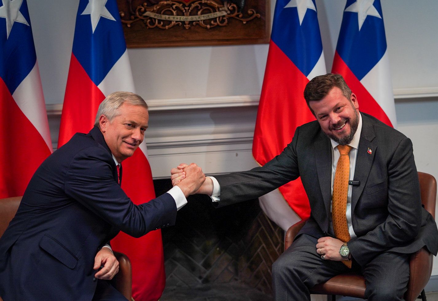 Kaiser entrega el apoyo del Partido Nacional Libertario y el propio a José Antonio Kast 