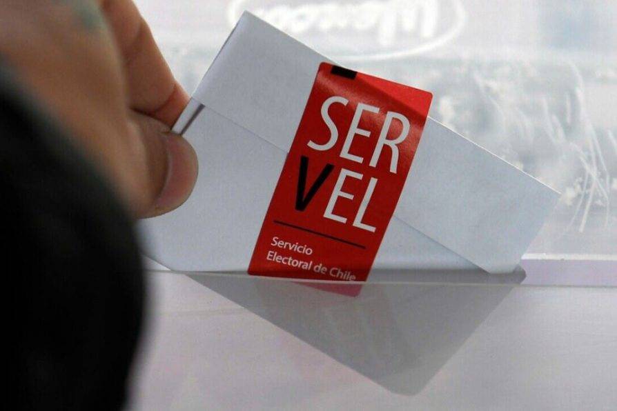 13 partidos quedan bajo el umbral político para sobrevivir, peligra FRVS, Evópoli,Demócratas,Amarillos y Partido Radical