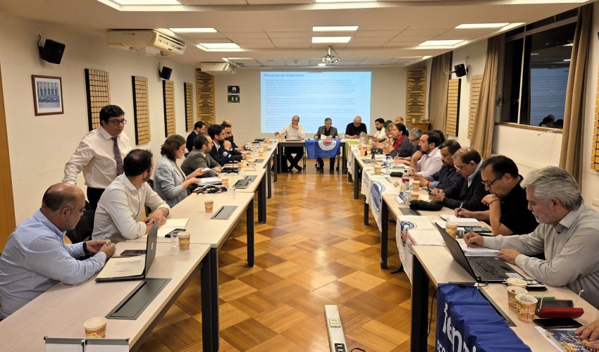 Reajuste del sector público: Gobierno acuerda alza salarial y ANEF rechaza propuesta