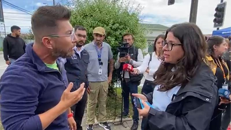 "No vendan tanto la pomada": Ministra Orellana y delegado presidencial del Biobío fueron increpados por vecinos de Lirquén