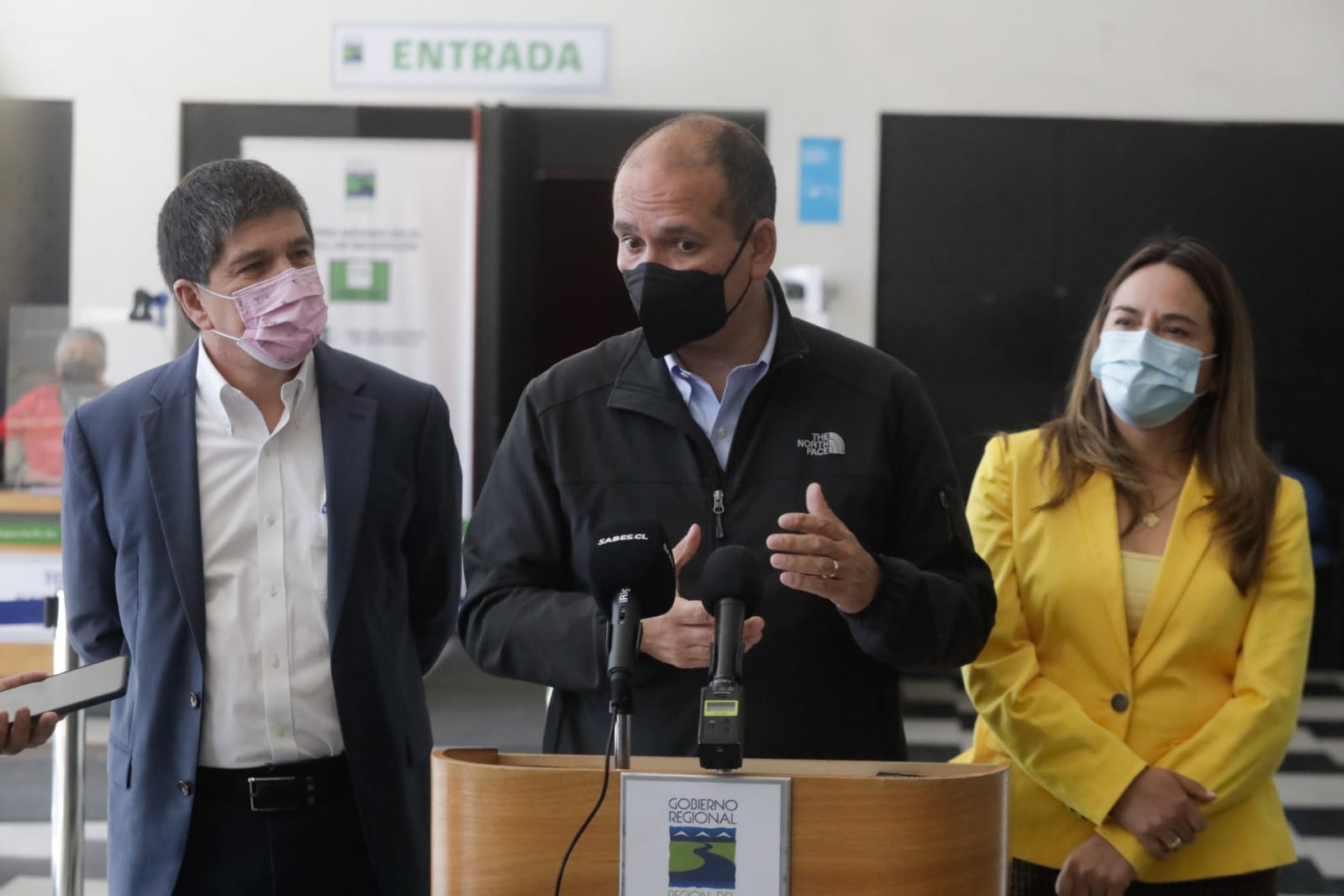 Gobernador y parlamentarios concuerdan en solución integral para conflicto en la zona sur