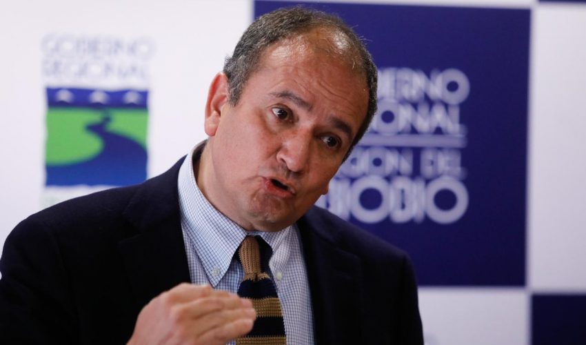 Gobernador Rodrigo Díaz negó recibir filtración de datos desde PDI en marco de Caso Convenios