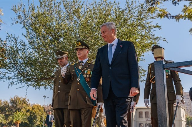Presidente Kast anunció proyecto para fortalecer las policías: "No hay libertad sin seguridad"