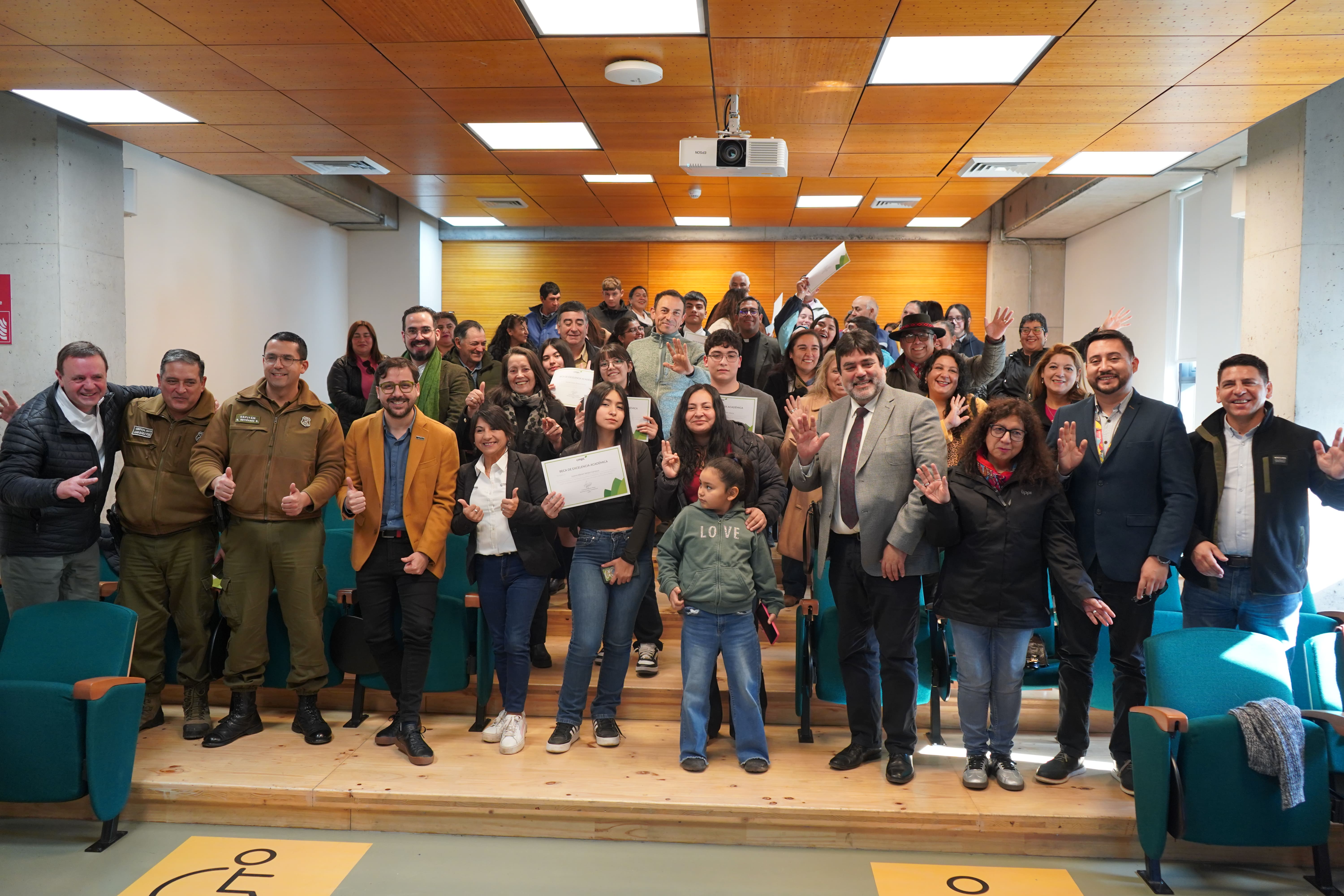 Estudiantes de Nacimiento, Negrete y Curanilahue  dan un nuevo paso hacia sus metas gracias a becas CMPC