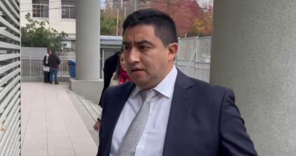Condenan a ex jefe de gabinete de ex delegada Daniela Dresdner por mal uso de instrumento público