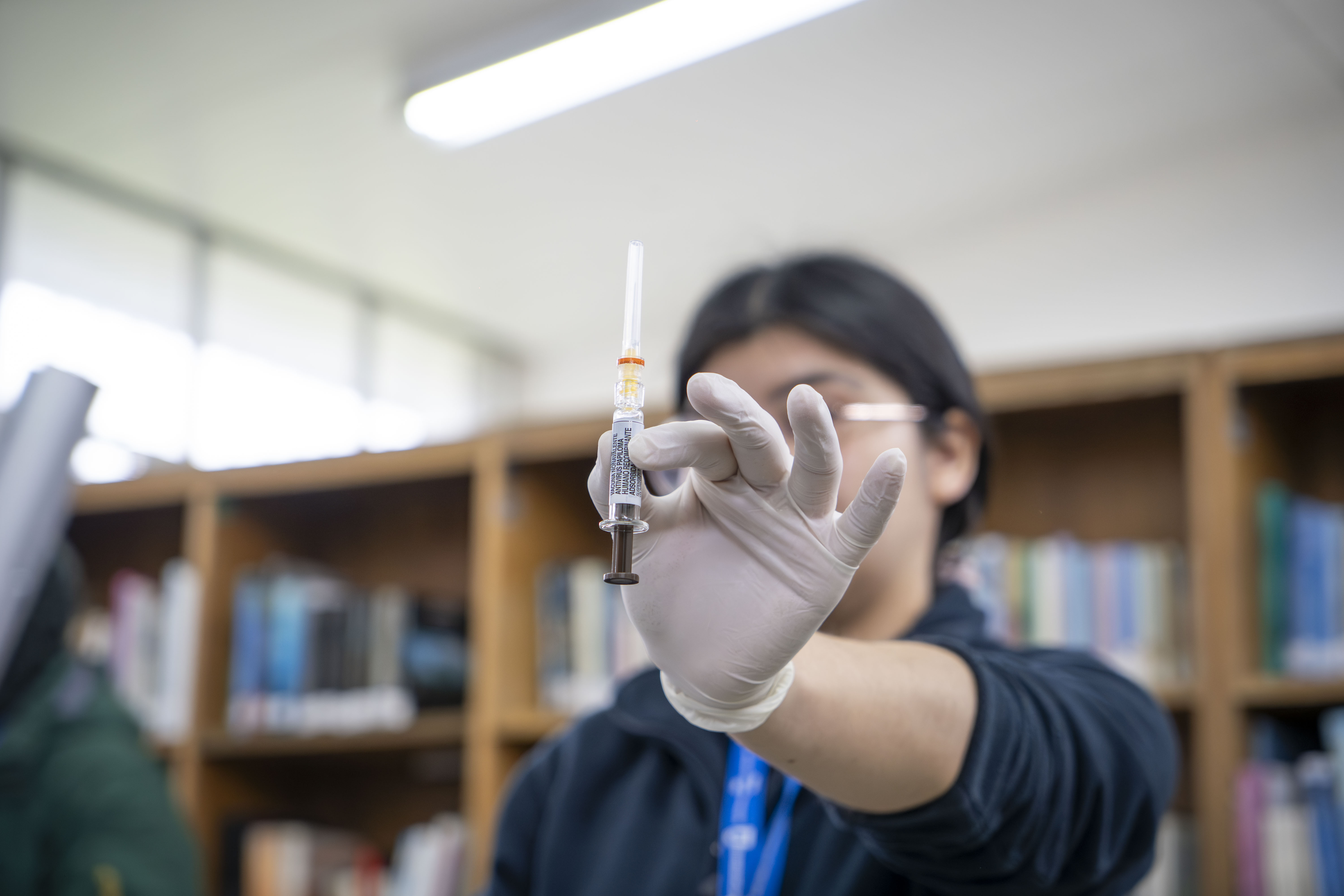 Vacunación escolar en Biobío está a un punto de lograr meta del 85%