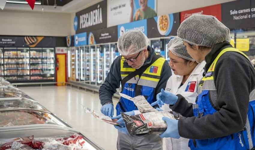 Balance en el Biobío de Fiestas Patrias: decomisaron más de 8.600 kilos de alimentos e inician 76 sumarios sanitarios