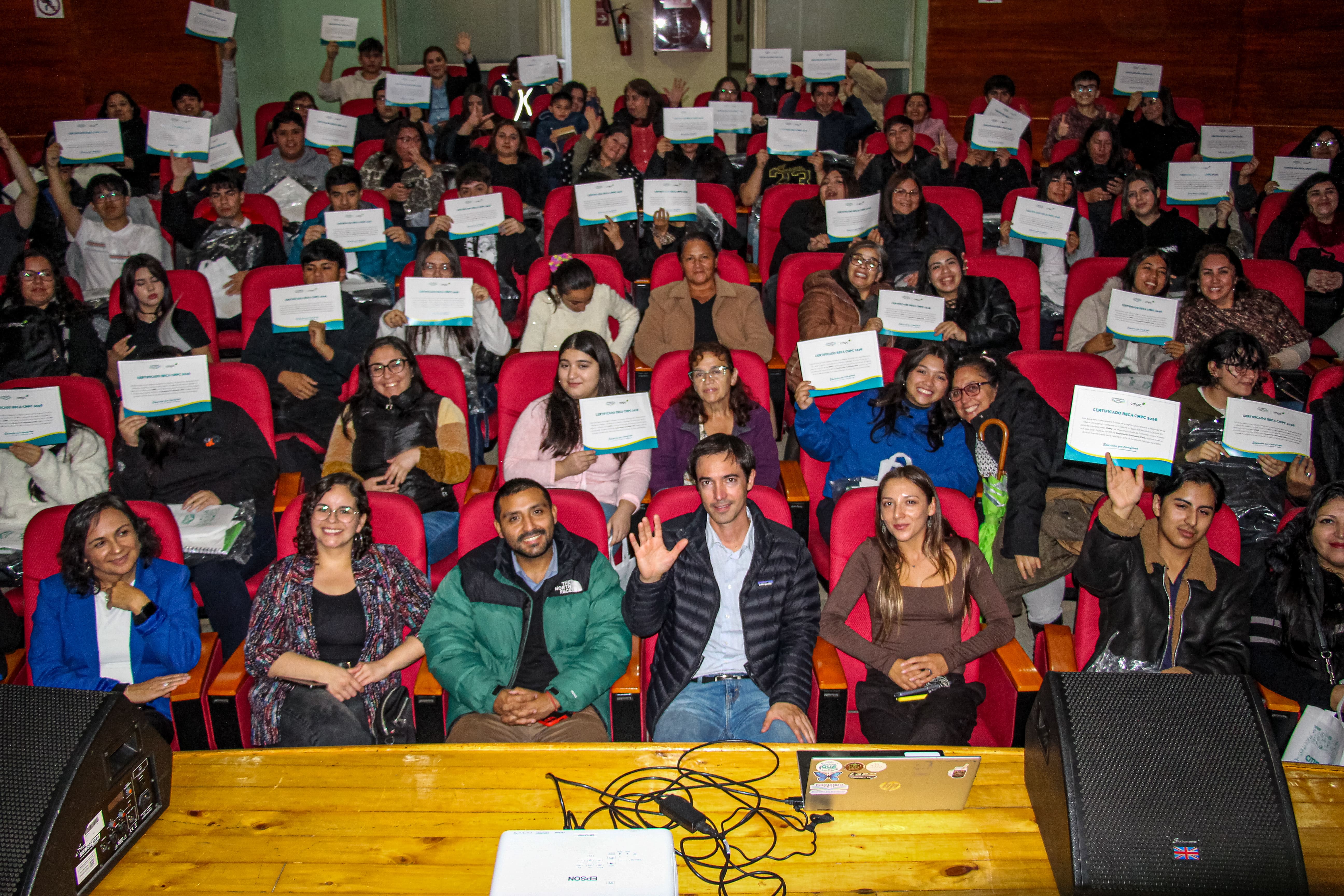 CMPC y Formando Chile impulsan preuniversitario  gratuito para estudiantes de Laja y San Rosendo