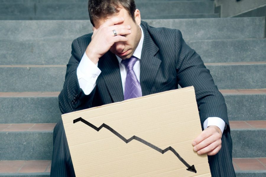 Desempleo entre profesionales llega a 8,3% tras récord de titulados